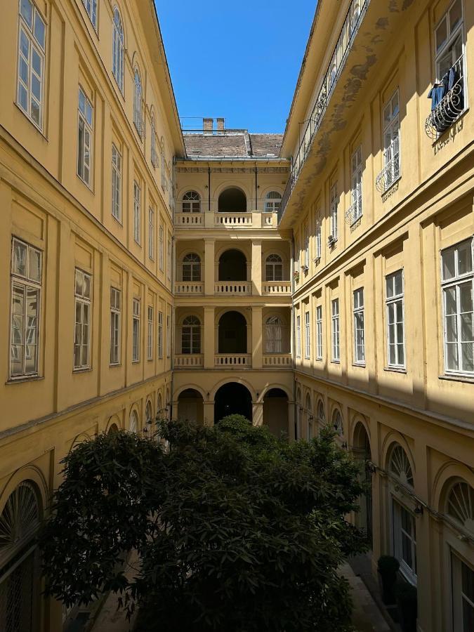 Old Town Apart Apartment Budapest Ngoại thất bức ảnh