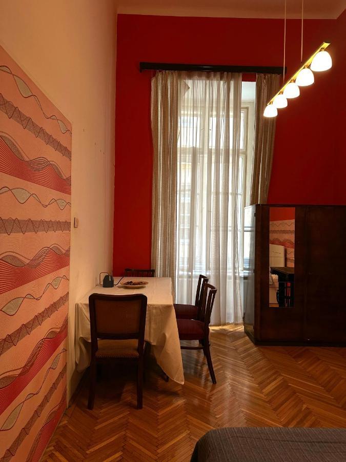 Old Town Apart Apartment Budapest Ngoại thất bức ảnh